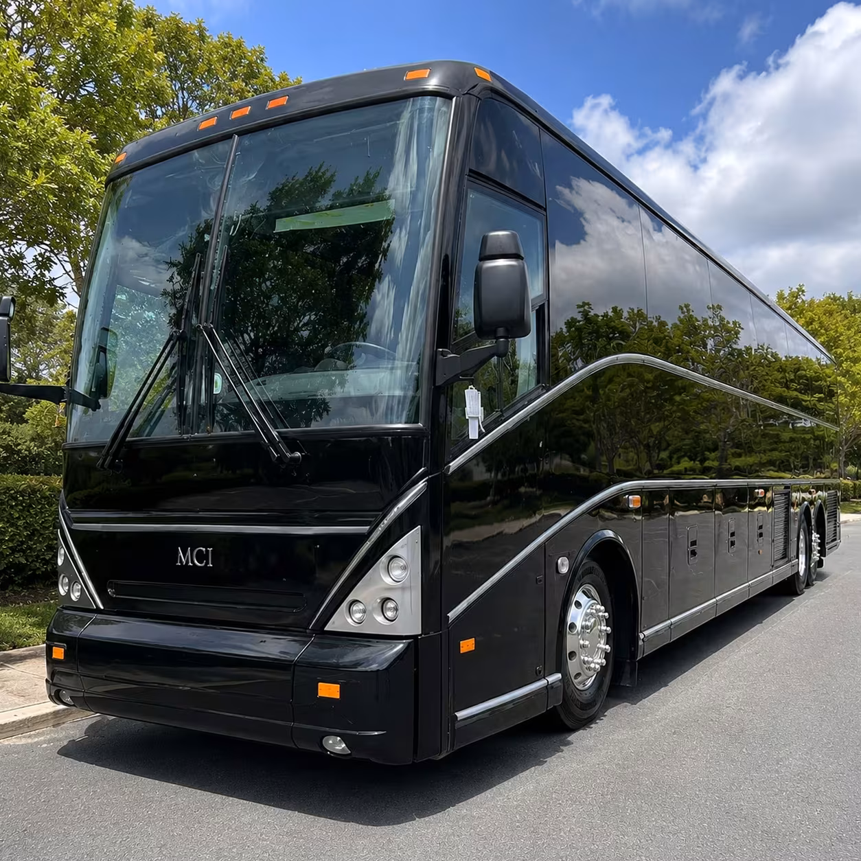 private event charter bus rentals in johns creek and alpharetta