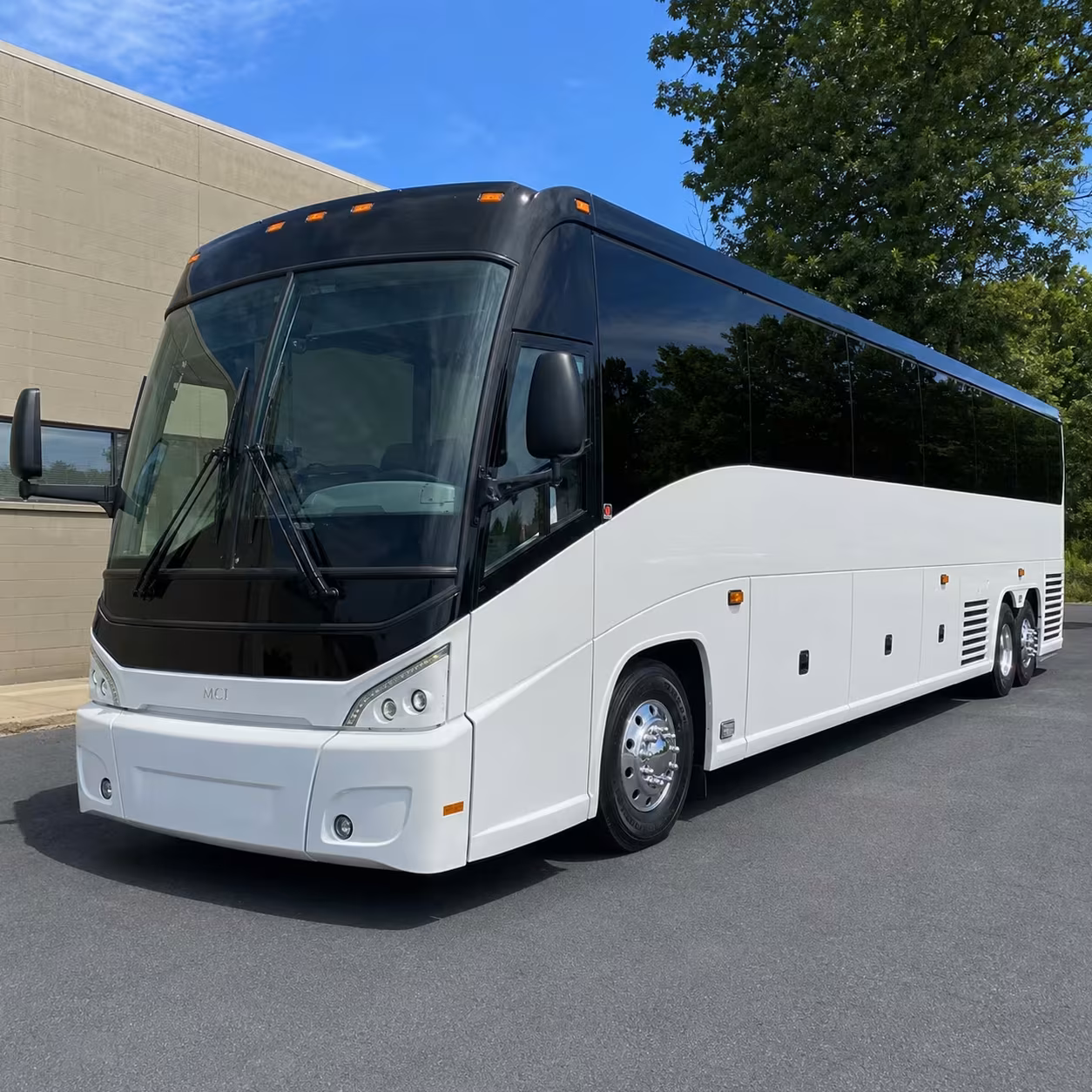 sunday shuttle buses for johns creek church campuses